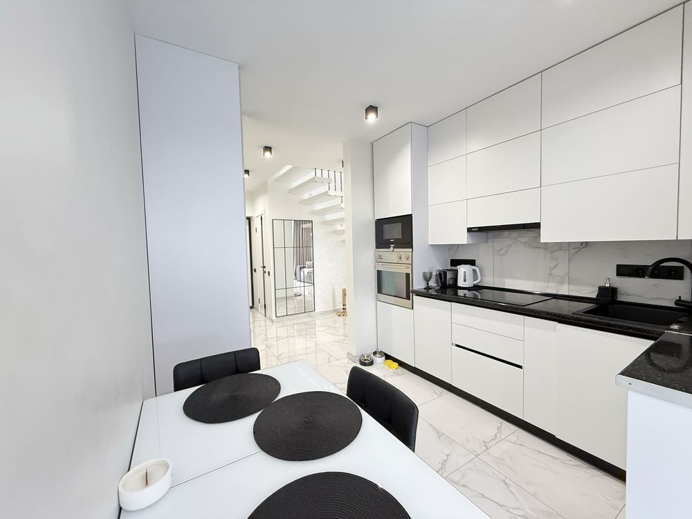 Продаж 3 кім. квартири з ремонтом по вул. Пимоненка ЖК Аурум Сіті Львів - зображення 1