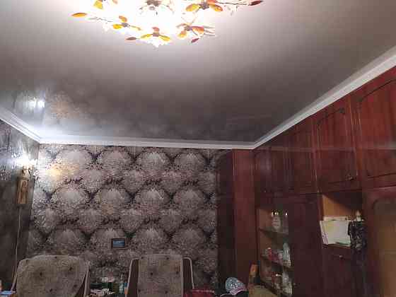 Продаю 2-х комнатную квартиру по ул.Гетьманская,74 (+ гараж) Кривой Рог