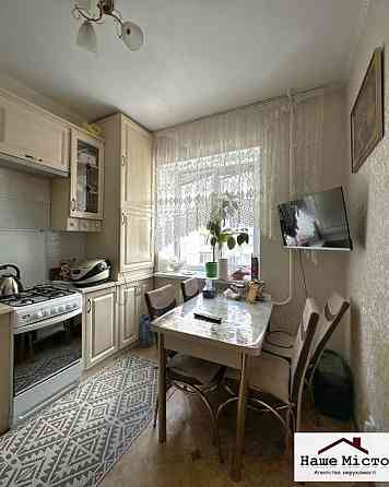 Продаж  2-кв пр. Бабкина.12 52 кв.м 4/9-поверх гарний стан Бориспіль