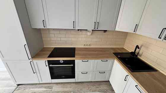 Продам 2- кімн. ЖК "Комфорт таун", Регенераторна 4, буд.7 Киев