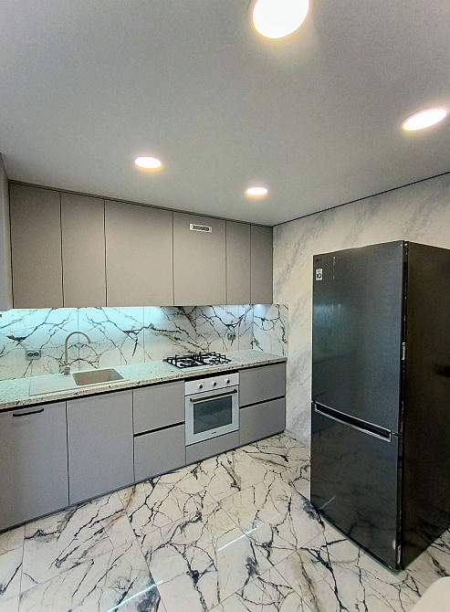 Оренда нової, видової 1 -кім.кв р-н "Митниця", ЖК "Лагуна" Черкаси - зображення 2