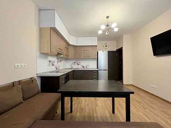 Саперно-Слобідська 24, м. Деміївська, 1 кімнатна 52м2, 9пов Киев