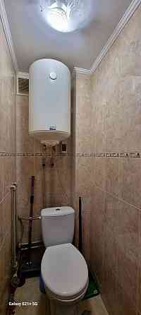 Сучасна однокімнатна квартира в центрі міста Херсон . Ліфт працює . Херсон