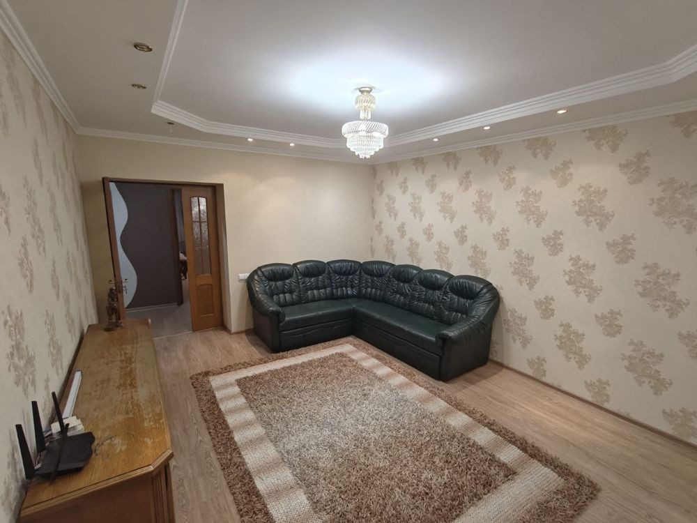 Оренда 3-кімнатної квартири в новобудові + гараж і підвал Черновцы - изображение 1