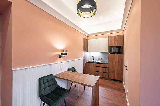 Центр! Басейна 3. Без комісійних від господаря 2к перша здача! Киев