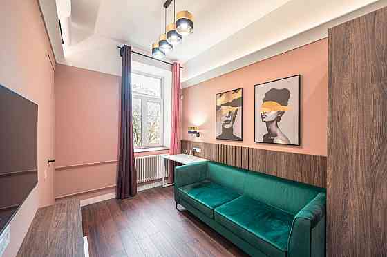 Центр! Басейна 3. Без комісійних від господаря 2к перша здача! Киев