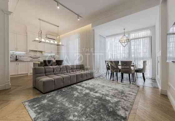 Аренда  4-к квартиры  11 м2 ЖК Французский квартал 2  Центр Киев