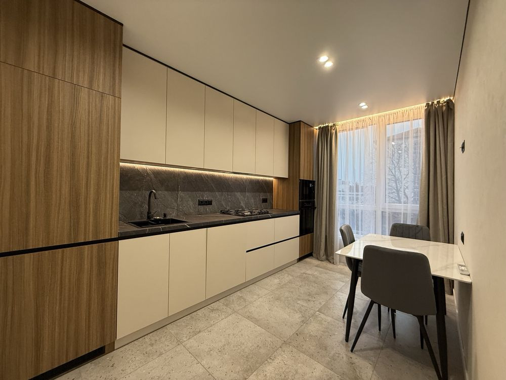 2-кімнатна з усіма меьлями і балконом! Ивано-Франковск - изображение 1