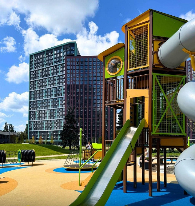 Вид з вікна у двір 1к квартира ЖК Діброва парк / Dibrova park Сирець Киев - изображение 3