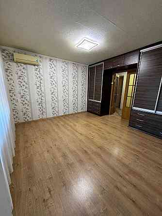 Продам 2-кімнатну квартиру на Тополі-2, вул. Тополина, 19 Дніпро
