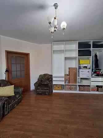 Продается двухкомнатная квартира по ул. Грушевского, дом 21 Бровари