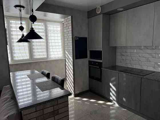 Продам 2х к. квартиру в ЖК Ньютона,Новые дома,Дворец спорта(код22673) Харків