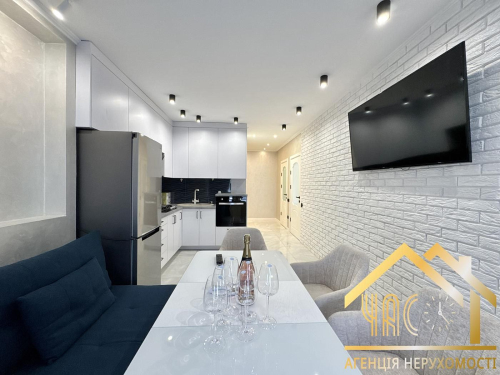 Продаж / Квартира / вул. Єдності, Крюківщина Крюківщина - зображення 1