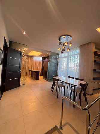 Французский Бульвар-Квартира  с дорогим ремонтом- цена ниже рынка. Одесса