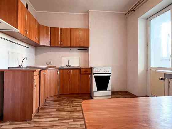 136м², Срібнокільська 2а, кімната кожному, черг у ванну не буде Киев