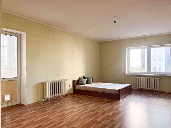 136м², Срібнокільська 2а, кімната кожному, черг у ванну не буде Киев