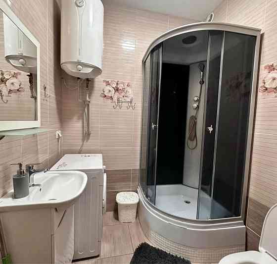 Продаю двухкомнатную в ЖК Уютный Одесса