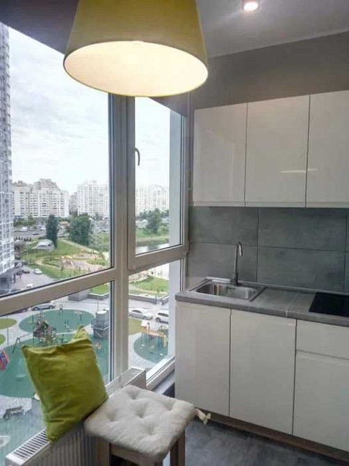 Продаж 2к квартири вул Ревуцького 40Б ЖК Лебединий Дарницький р-н Київ - зображення 1