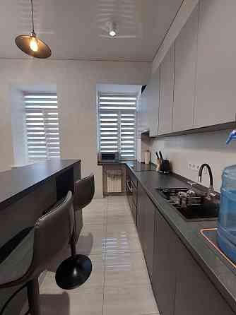 Центр Двокімнатна квартира Николаев