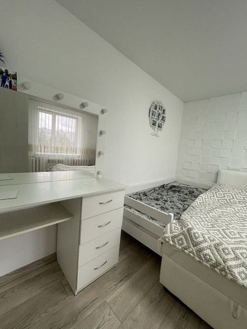 Прекрасна 2 кімнатна квартира , р-н 12 школи(!) Рівне - зображення 5