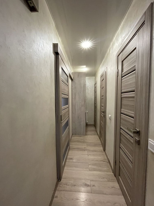 Прекрасна 2 кімнатна квартира , р-н 12 школи(!) Рівне - зображення 4