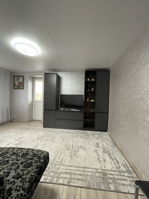 Прекрасна 2 кімнатна квартира , р-н 12 школи(!) Рівне - зображення 3