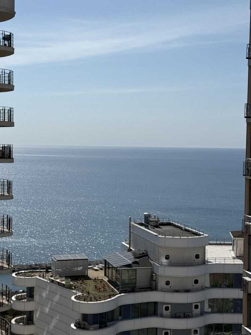 Красивое боковое море, одна из последних без ремонта Кадор на Каманина Одеса - зображення 1