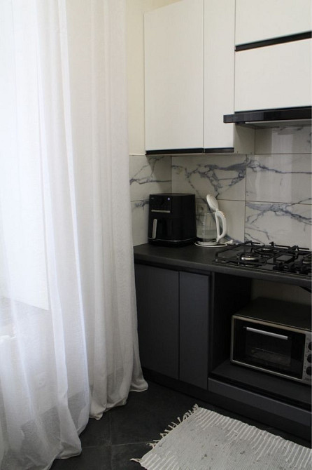 р 1-кімнатна квартира, кутова, з роздільним плануванням Рівне - зображення 4