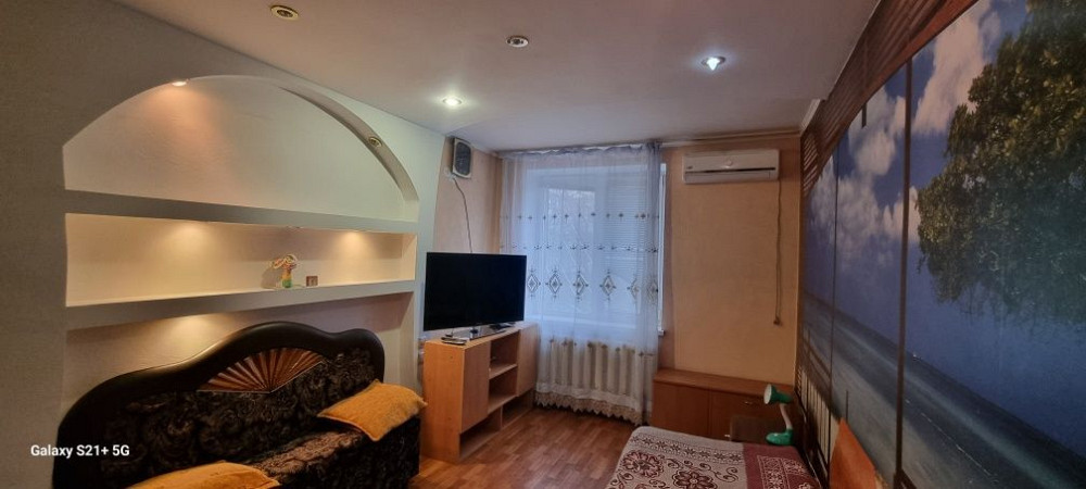 Оренда квартири на Таврійському . Перший поверх . Херсон - зображення 2