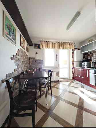 Аренда 3 комнатной квартиры в Бородинском микрорайоне Запоріжжя