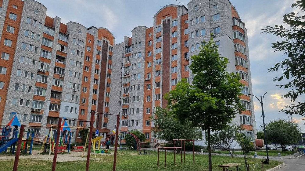 Діти так! Газ! Велика 1к квартира в розвинутому районі Бучі Буча - зображення 1