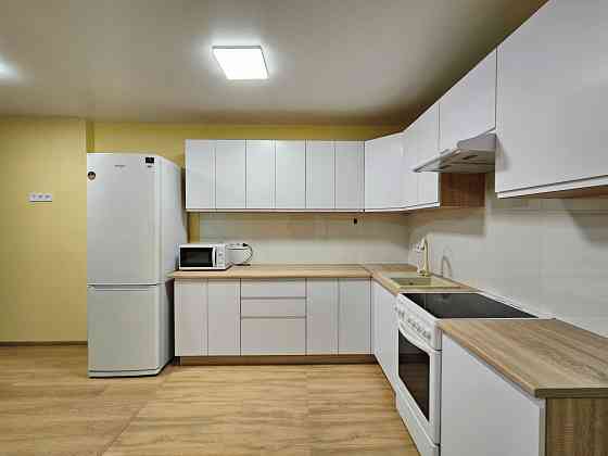 Однокімнатна квартира 40m2 в ЖК з Генератором |м| Академмістечко Киев