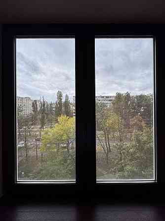 Продається 2-кімнатна квартира з якісним ремонтом у центрі Русанівки Киев