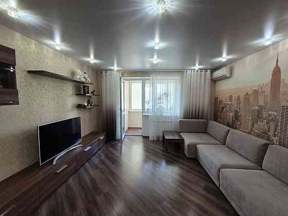 Квартира в Черноморске с новым ремонтом в самом центре Черноморск