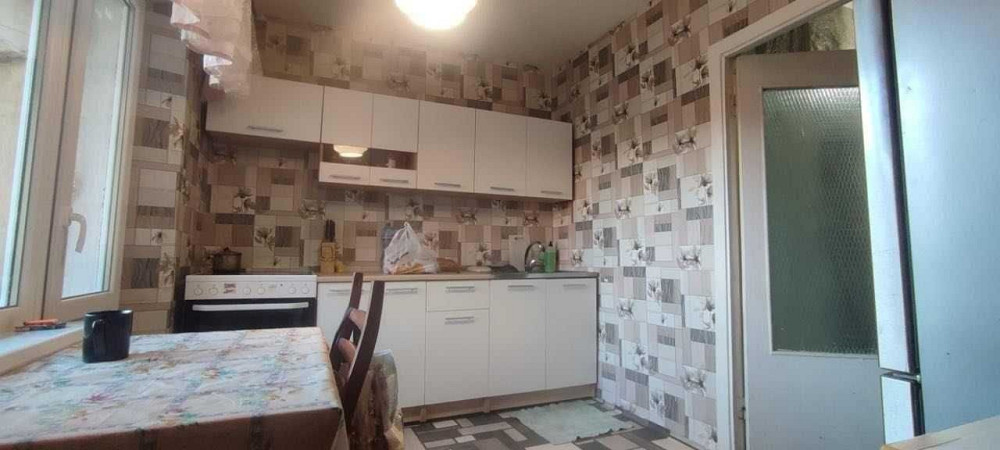 Продам  2 к  по вул. Закревського, 5а початок Троещини Киев - изображение 1