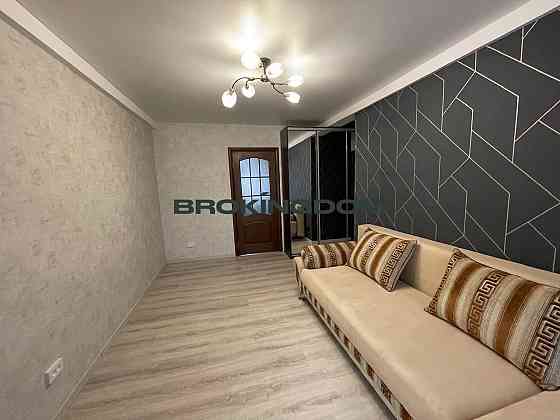 Продам 3х кімнатку квартиру. Київ, вул. Зодчих Киев