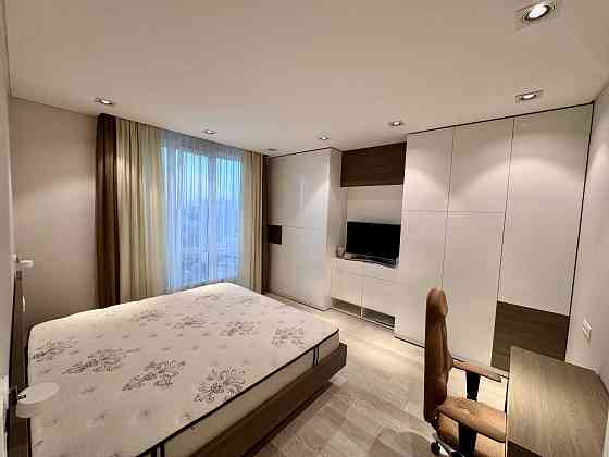 Роскошная 3-спальная квартира в Одессе! Цена снижена! Одесса