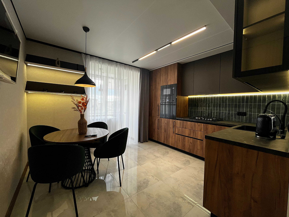 Продам простору 2 кімнатну квартиру на вул. Курбаса Тернопіль - зображення 1