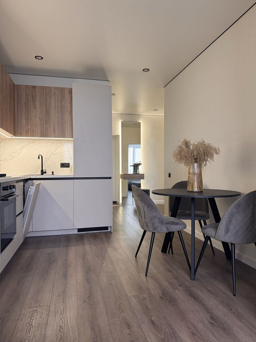 Власник. Продаж 1 кімнатної квартири 47 м2 ЖК Сади Вишневі євродвушка. Вишневое - изображение 1