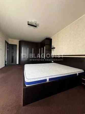 Без комісії ТЕРМІНОВО! продаж 2-кім  з ремонтом.ГЕНЕРАТОР!Центр Киев