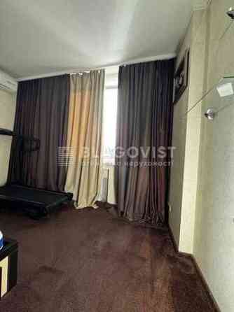 Без комісії ТЕРМІНОВО! продаж 2-кім  з ремонтом.ГЕНЕРАТОР!Центр Киев