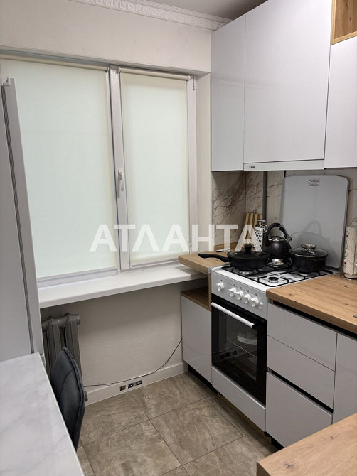 Черемушки. Продам 2 ком.квартиру с ремонтом.Средний этаж/Филатова Одесса - изображение 2