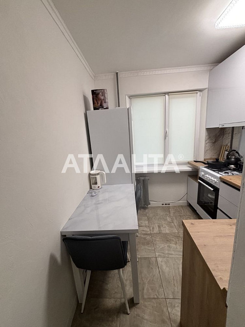 Черемушки. Продам 2 ком.квартиру с ремонтом.Средний этаж/Филатова Одесса - изображение 3