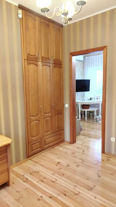 Продам 3х комнатную сталинку в центре Дніпро - зображення 2