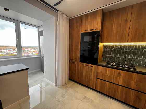 Продам 3 кімнатну квартиру в цегляному будинку Тернопіль