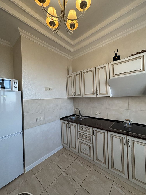 Продам однокімнатную квартиру с евроремонтом в ЖК 16 Жемчужина Одеса - зображення 8