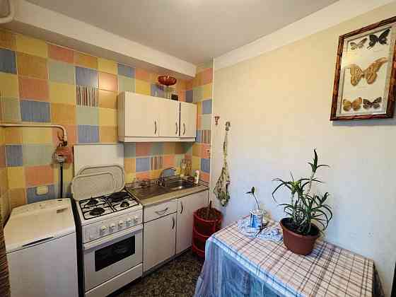 Здам 2-х кімнатну 1 поверх біля метро Киев