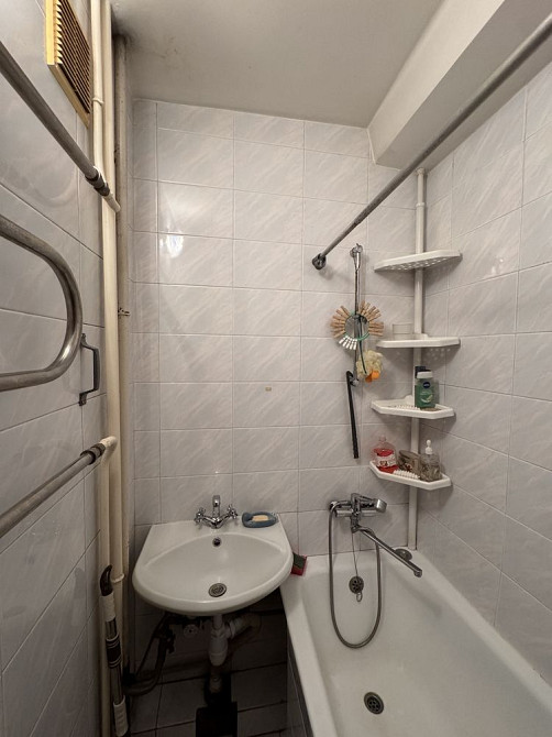 Здам 2-х кімнатну 1 поверх біля метро Киев - изображение 8