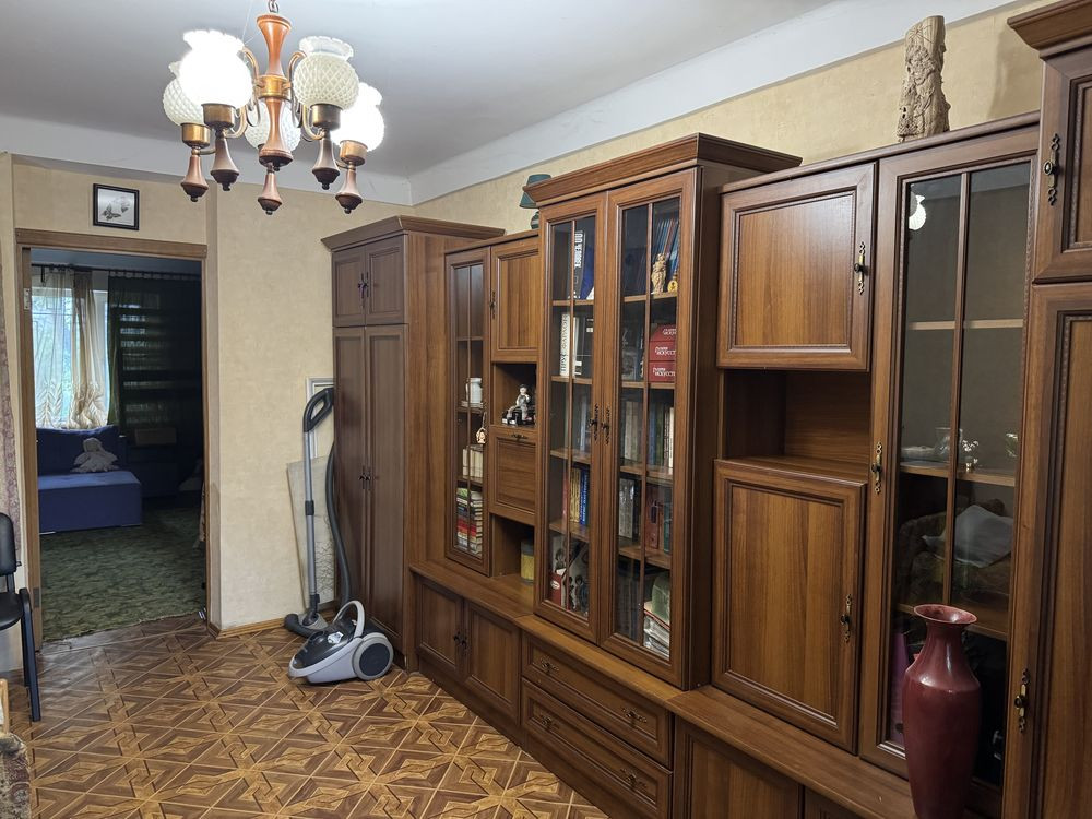 Здам 2-х кімнатну 1 поверх біля метро Киев - изображение 2