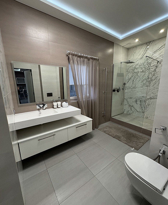 Французький Французский Central Централ Бульвар фонтанів Оренда Центр Киев - изображение 7